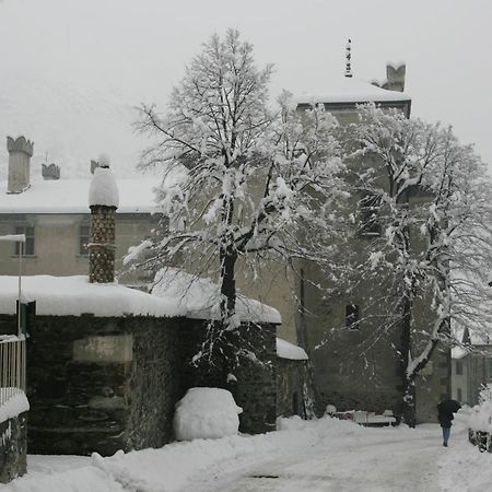 Maison Cassius Issogne Zewnętrze zdjęcie